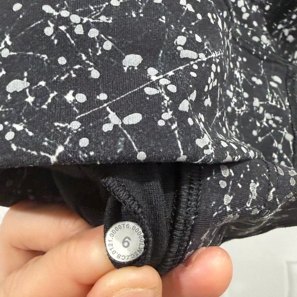 lululemon athletica Black with White Speckle Cropped Sports Bra - Picture 3 of 3